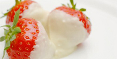 Aardbeien met witte chocolade